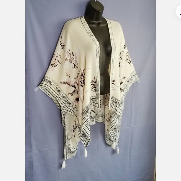 VINCE CAMUTO Ruana Cover Up Shawl Wrap Cardigan 6628E1M - Picture 2 of 11